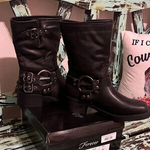 Black Lace-Up Buckle Mid-Calf Boots